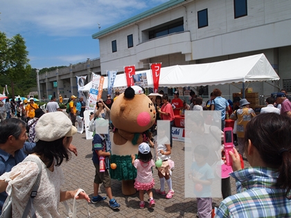 フラおじさんグッズ　フラおじさんの切手発売