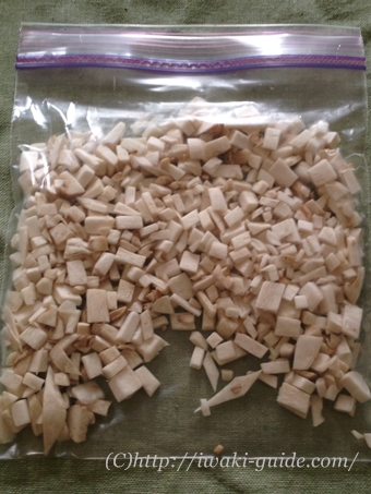 エリンギの冷凍保存法　みじんきり