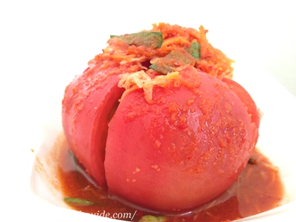 サンシャイントマト　まるごとトマトキムチ　西野屋