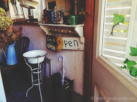 いわき駅前　カフェ　バイオリン