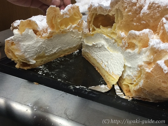 いわきジャンボシュークリーム