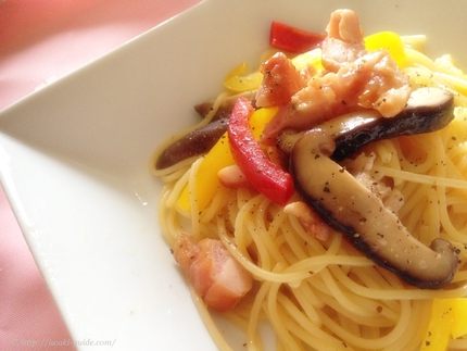 とまとランドいわきフルーツパプリカ、いわきの12人ペッパースモークチキン