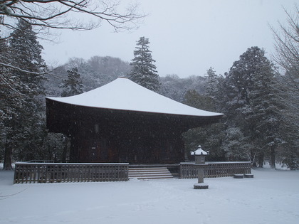 雪の白水阿弥陀堂