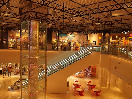 お台場　ゆるきゃランド　ゆるキャラランド　ガンダム等身大