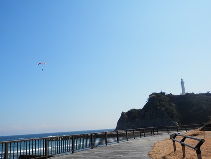 いわき観光　駅からハイキング　塩屋埼灯台、マリンタワー