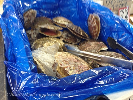 横浜　牡蠣小屋　カキ小屋