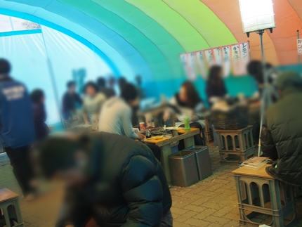 横浜　牡蠣小屋　カキ小屋