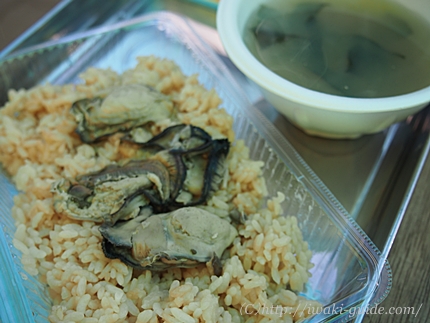 横浜　牡蠣小屋　カキ小屋